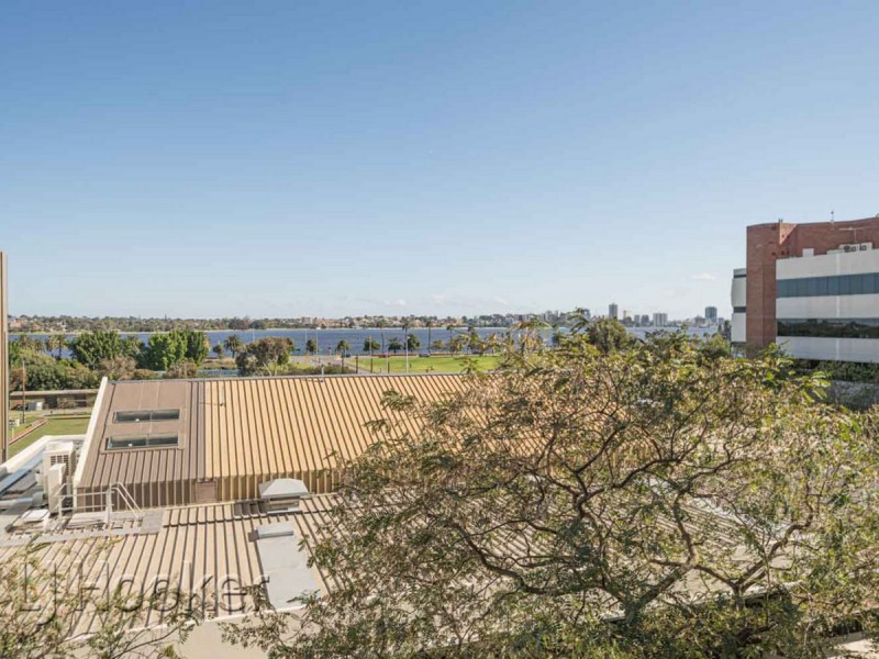 10/18 Plain Street, East Perth WA 6004