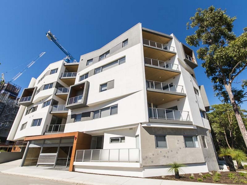 41/1 Hallam Way, Rivervale WA 6103