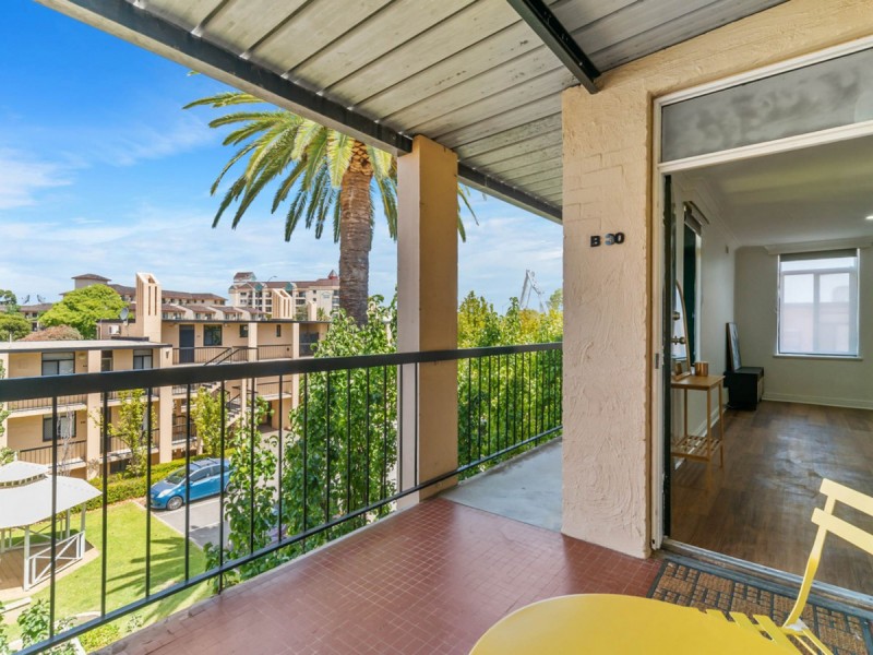 30B/62 Great Eastern Highway, Rivervale WA 6103