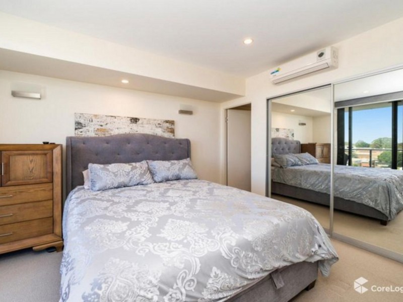 24/3 Homelea Court, Rivervale WA 6103