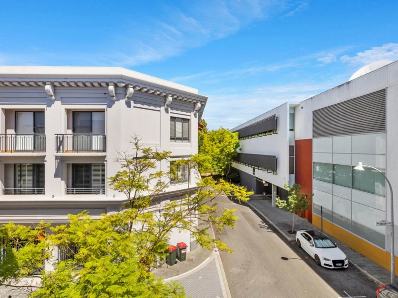 4/7 Henry Street, East Perth WA 6004