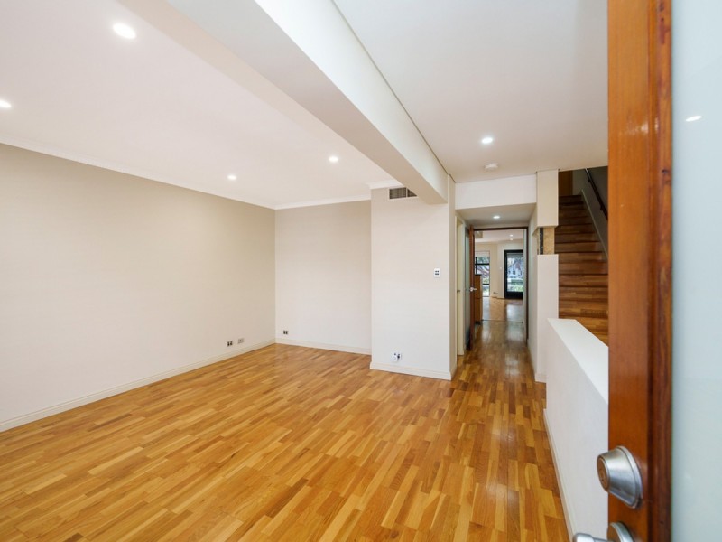 3/132 Royal Street, East Perth WA 6004