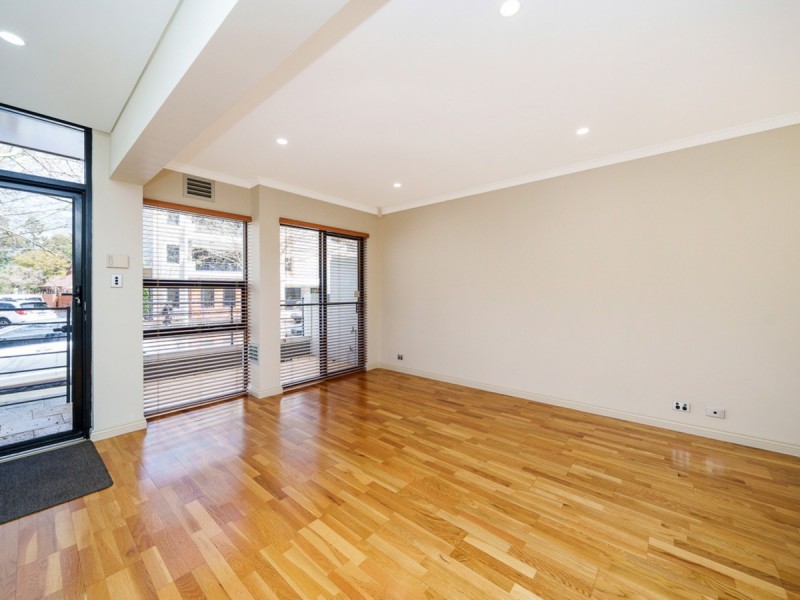 3/132 Royal Street, East Perth WA 6004