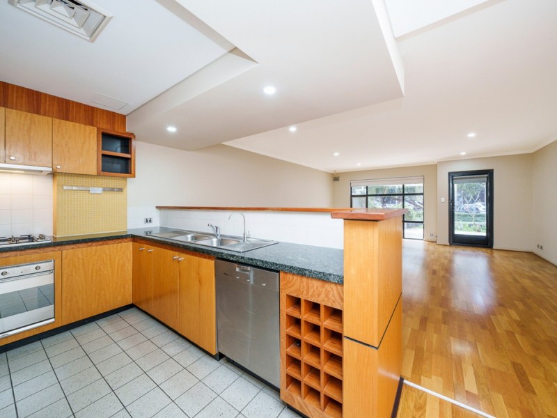 3/132 Royal Street, East Perth WA 6004