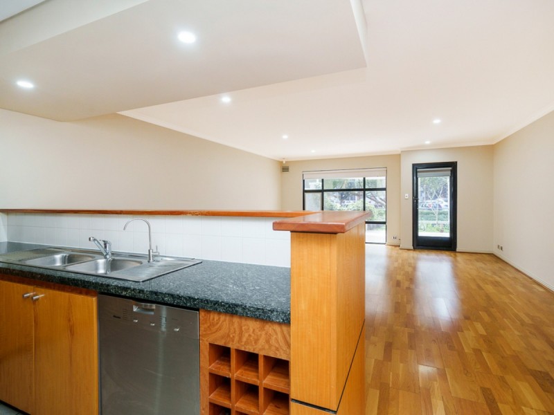 3/132 Royal Street, East Perth WA 6004