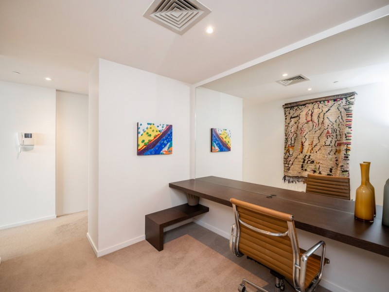 1801/8 Adelaide Terrace, East Perth WA 6004