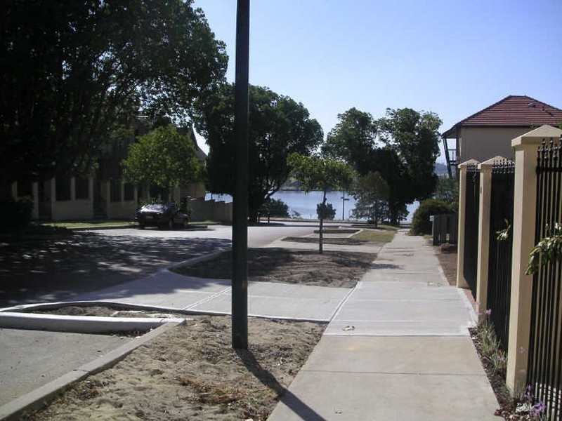 6/24 Constitution Street, East Perth WA 6004