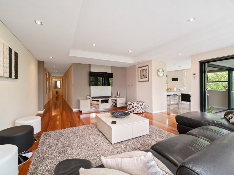 27/82 Royal Street, East Perth WA 6004