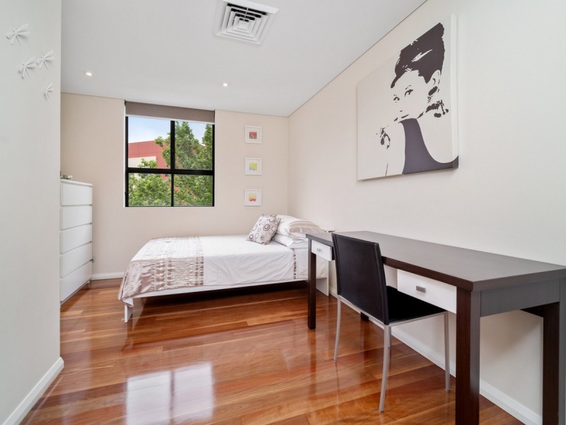 27/82 Royal Street, East Perth WA 6004