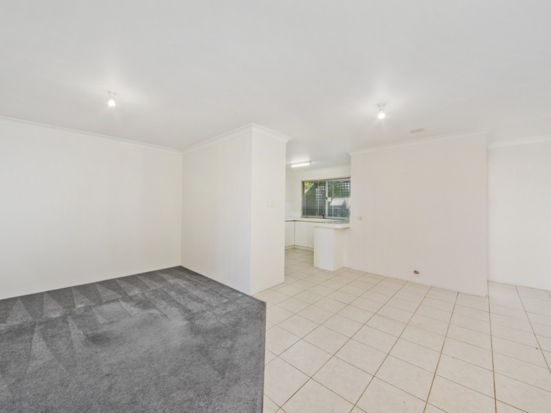 4/132 Flinders Street, Yokine WA 6060