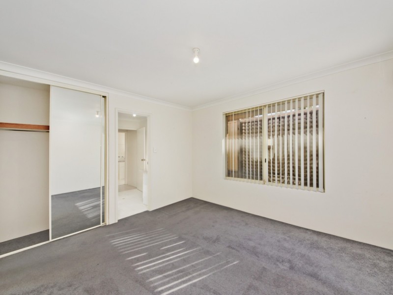 4/132 Flinders Street, Yokine WA 6060