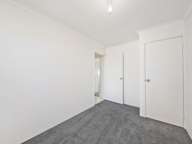 4/132 Flinders Street, Yokine WA 6060