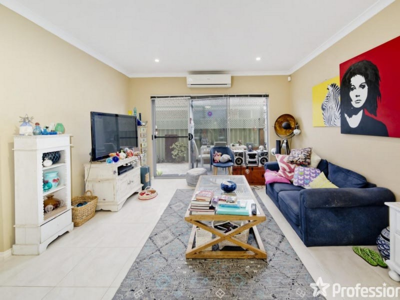 2/36 Winchelsea Road, Nollamara WA 6061