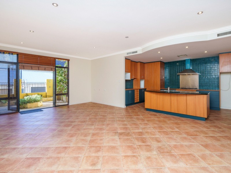 5 Haig Park Circle, East Perth WA 6004