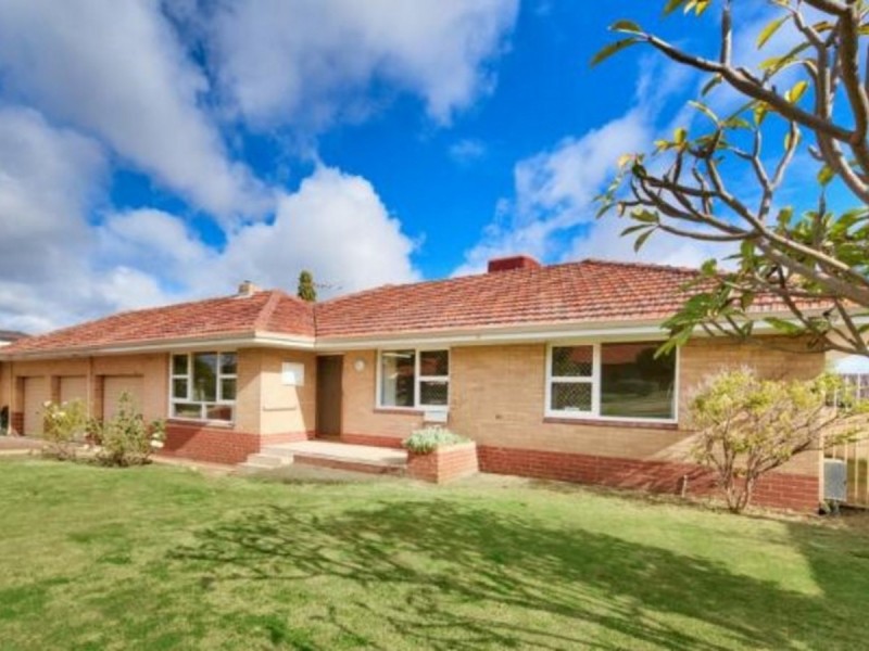 11 Jason Street, Yokine WA 6060