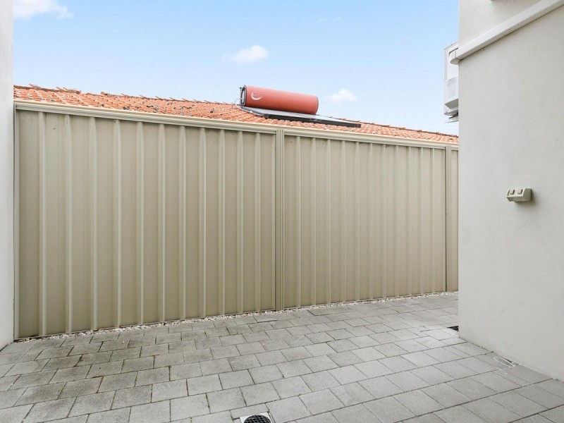 4/200 Kooyong Road, Rivervale WA 6103