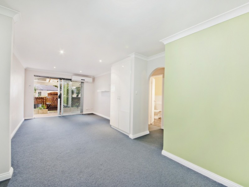 6/121 Hayes Avenue, Yokine WA 6060