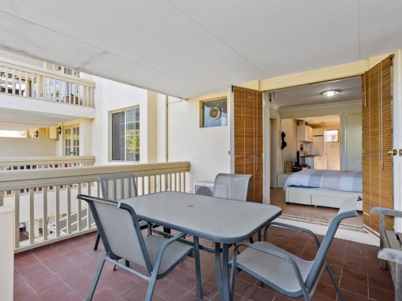 29/22 Nile Street, East Perth WA 6004