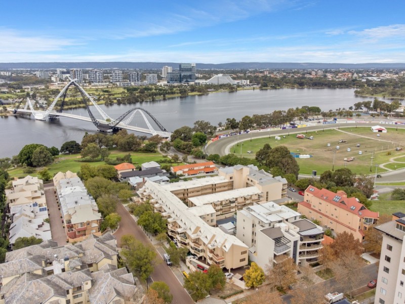 29/22 Nile Street, East Perth WA 6004