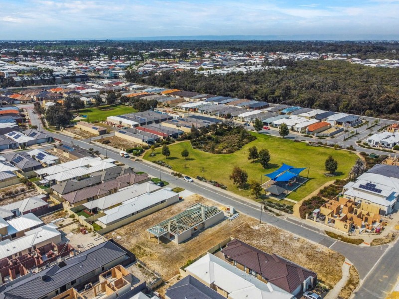 38 Bondi Way, Aubin Grove WA 6164