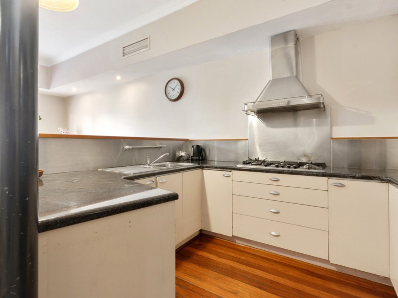 28B Haig Park Circle, East Perth WA 6004