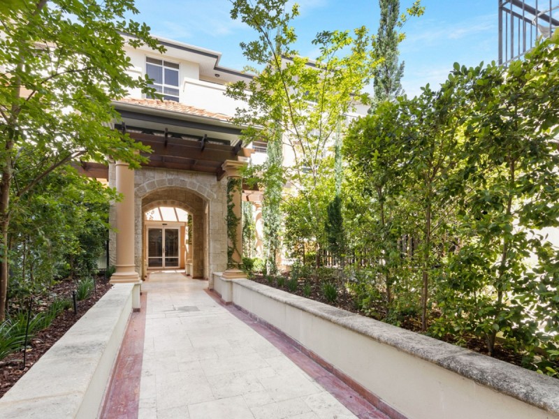 39/20 Royal Street, East Perth WA 6004