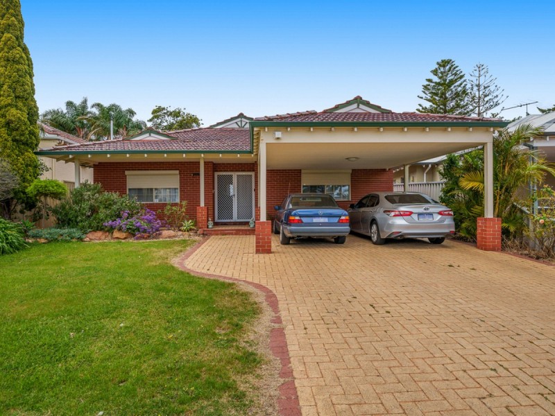 4B Matheson Road, Applecross WA 6153