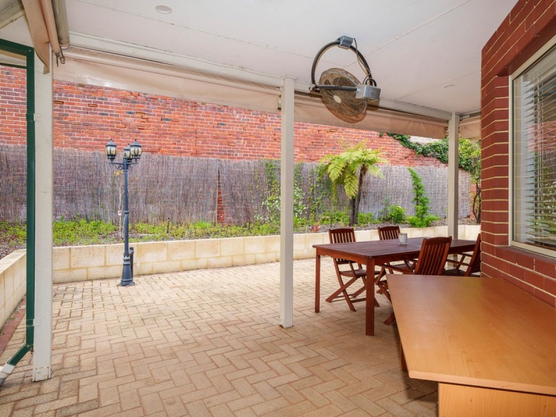 4B Matheson Road, Applecross WA 6153