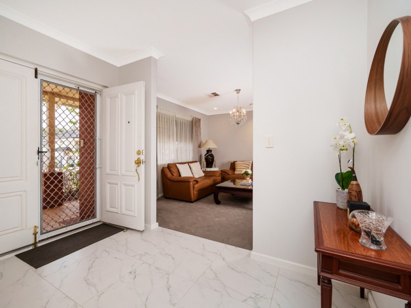4B Matheson Road, Applecross WA 6153