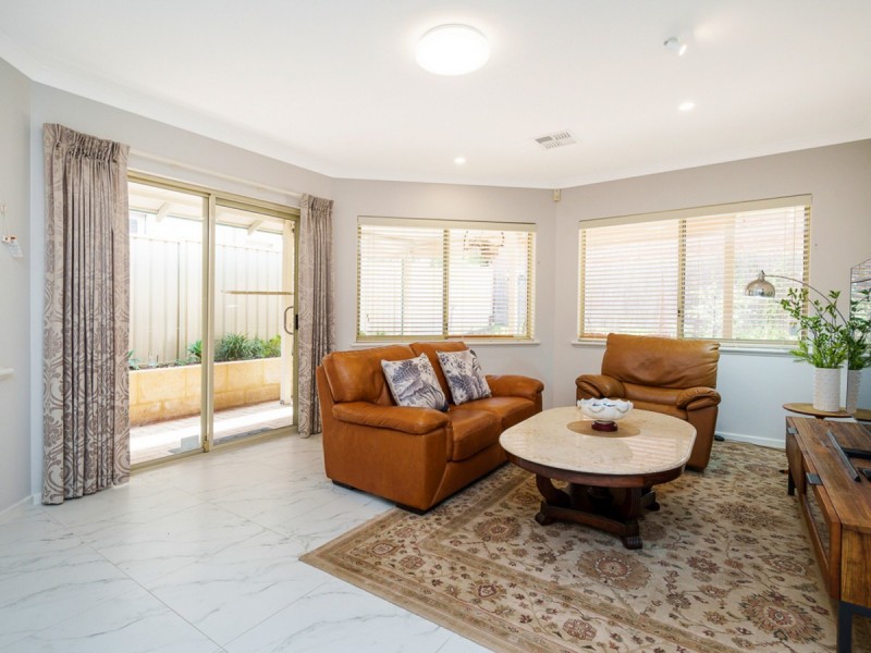 4B Matheson Road, Applecross WA 6153