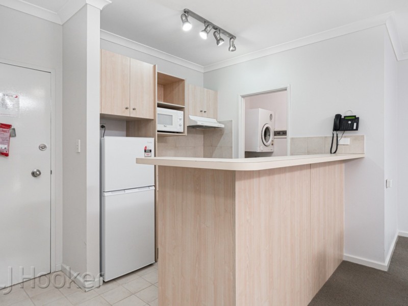 7/11 Regal Place, East Perth WA 6004