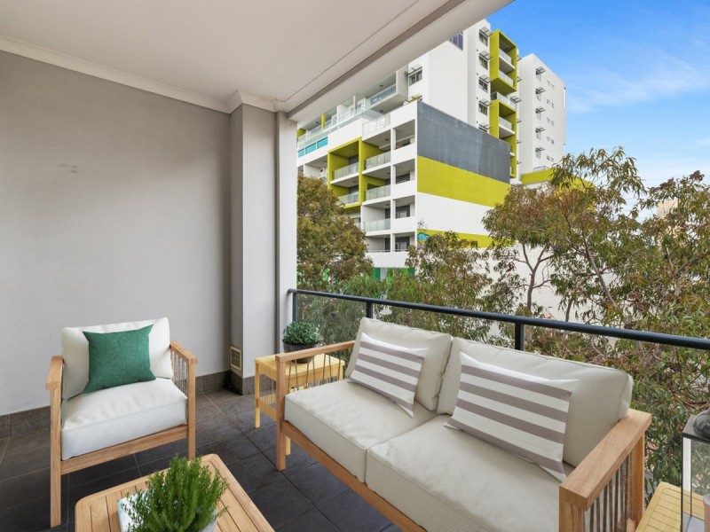 14/2 Pisconeri Street, Perth WA 6000