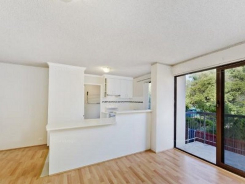 19/33 Farina Drive, Yokine WA 6060