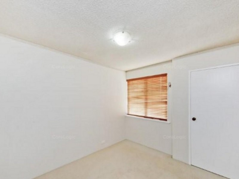 19/33 Farina Drive, Yokine WA 6060