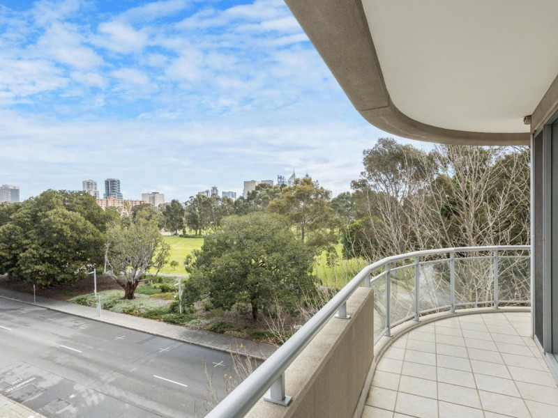 13/178 Bennett Street, East Perth WA 6004