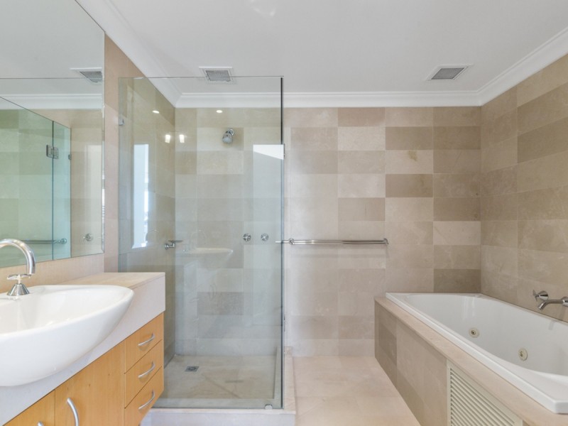 42/20 Royal Street, East Perth WA 6004