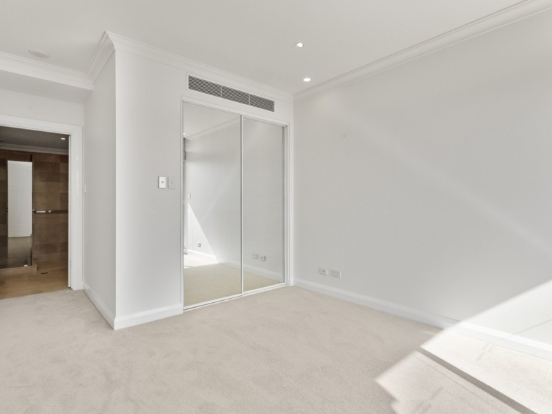 42/20 Royal Street, East Perth WA 6004