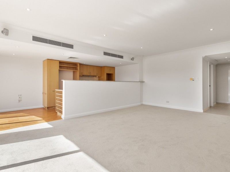 42/20 Royal Street, East Perth WA 6004