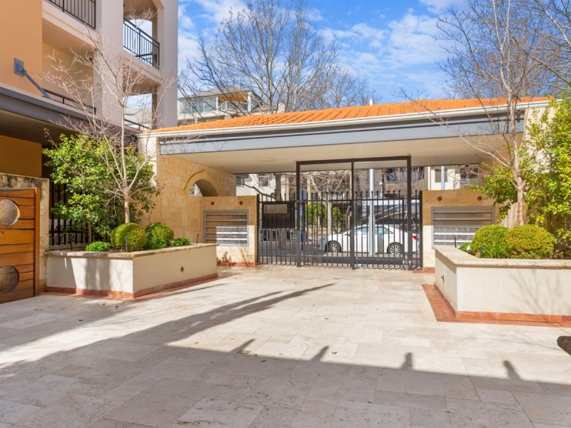 42/20 Royal Street, East Perth WA 6004