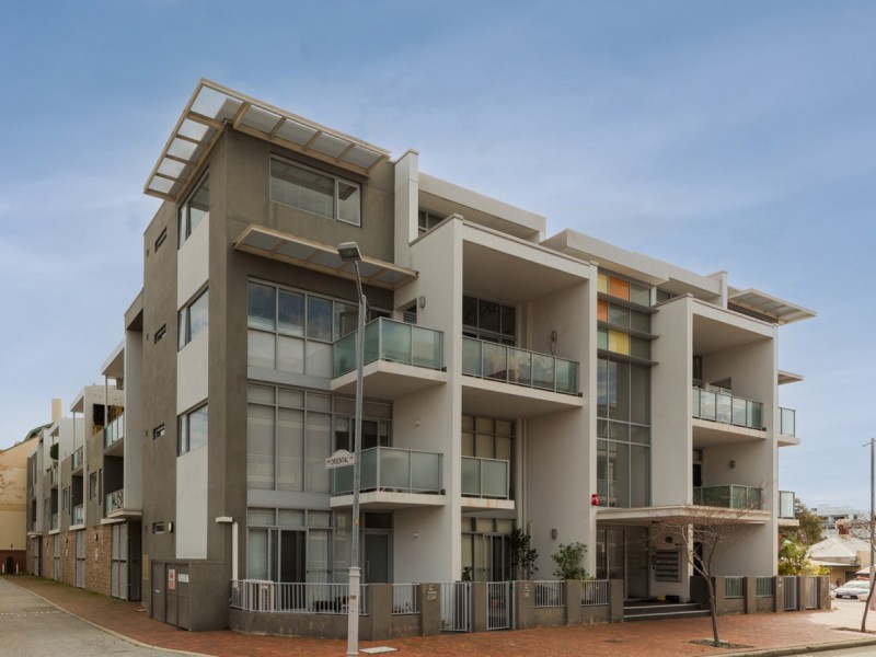 13/5 Antonas Road, Northbridge WA 6003