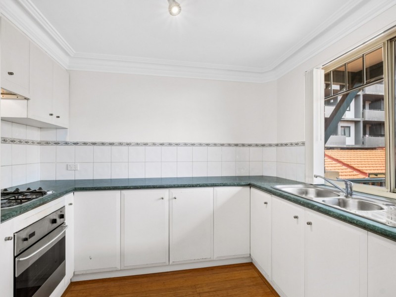 9/42 Bronte Street, East Perth WA 6004