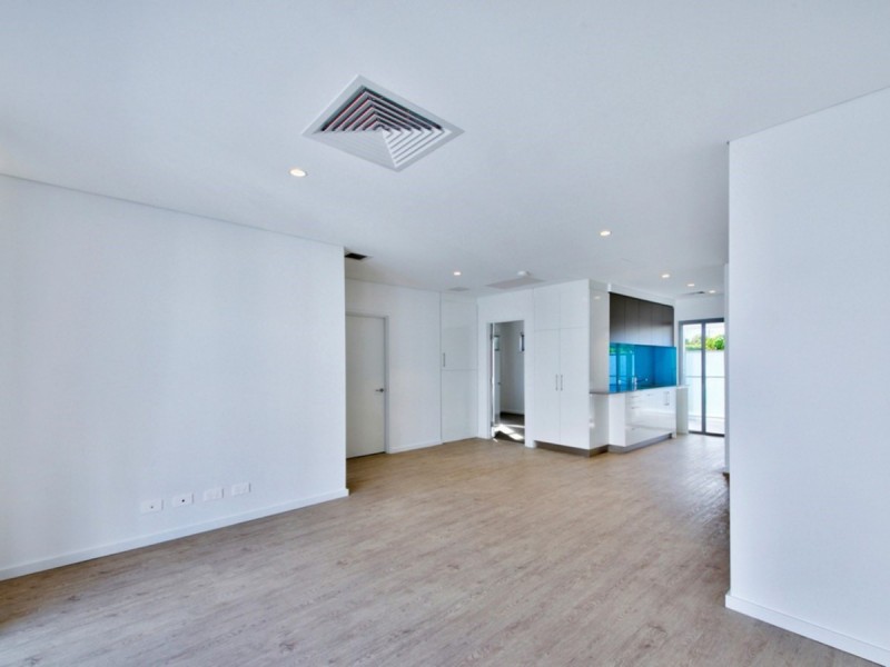 14/31 Blythe Avenue, Yokine WA 6060