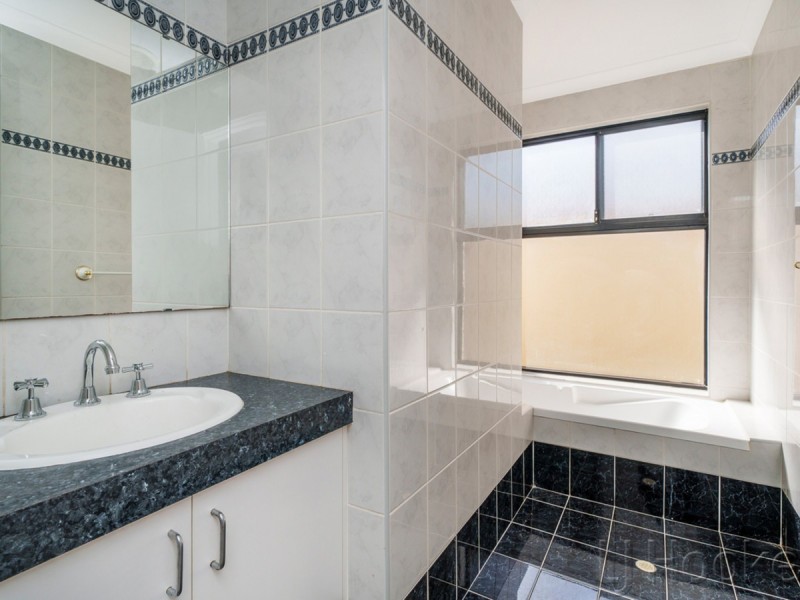 133A Woodrow Avenue, Dianella WA 6059