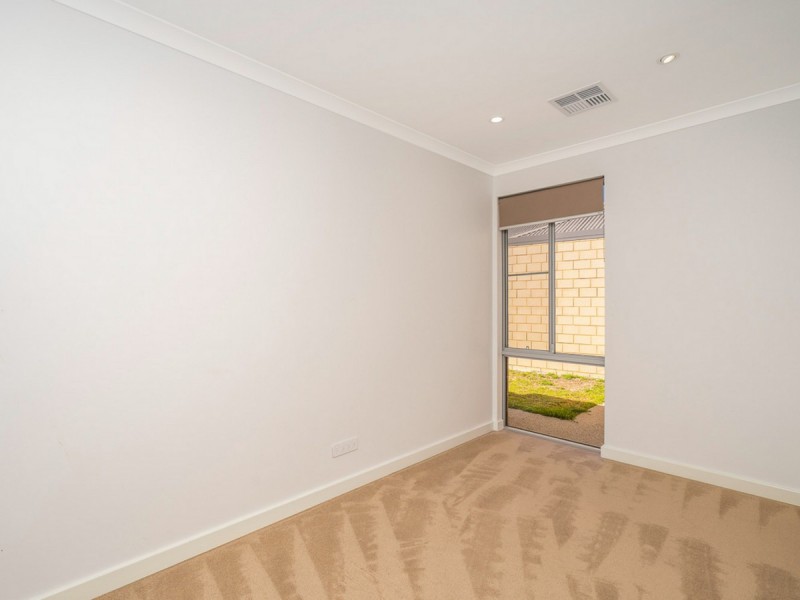15 Aurea Place, Southern River WA 6110