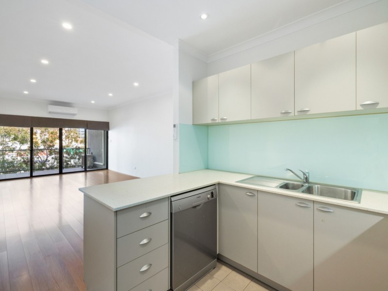 14/2 Pisconeri Street, Perth WA 6000