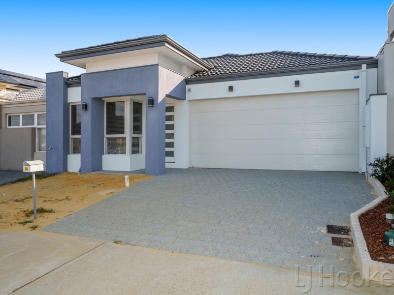 24 Canberra Avenue, Landsdale WA 6065