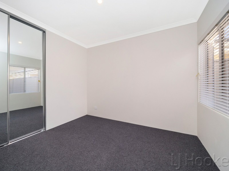 24 Canberra Avenue, Landsdale WA 6065