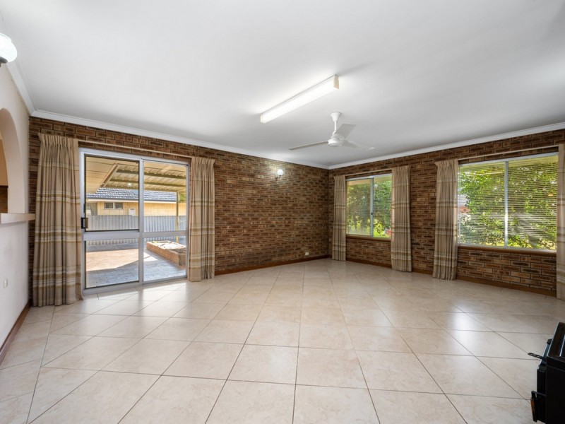 102 Acanthus Road, Willetton WA 6155