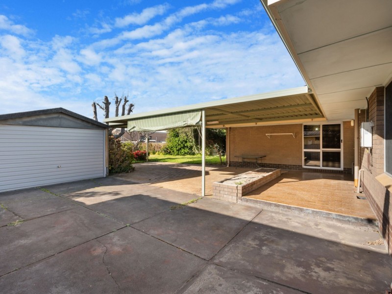 102 Acanthus Road, Willetton WA 6155