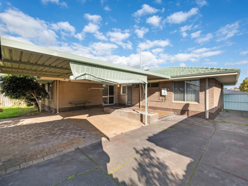 102 Acanthus Road, Willetton WA 6155